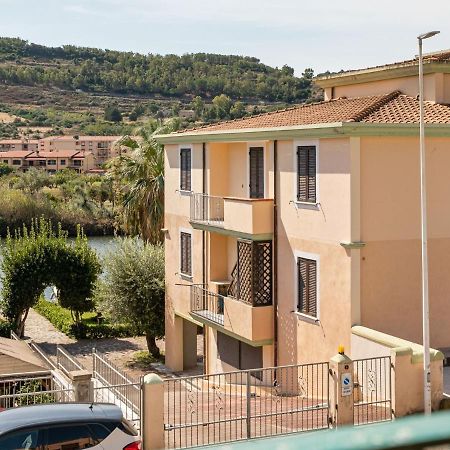 Belvilla By Oyo Casa Santa Giusta Bosa Zewnętrze zdjęcie